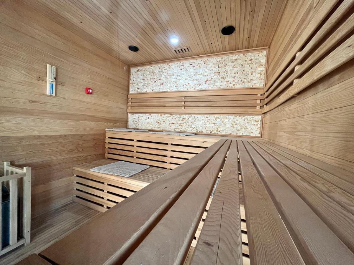 Hotel & Glamping Act Futtsu Exterior photo